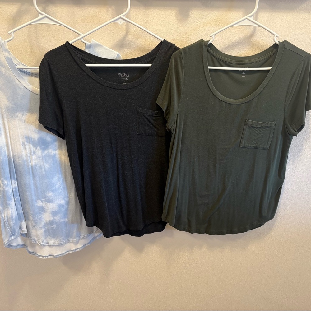 Women's Black and Green Tops